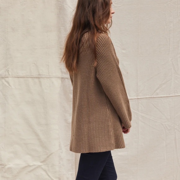 Elizabeth Suzann Raglan Sweater Climate Beneficial Wool - Picture 3 of 8